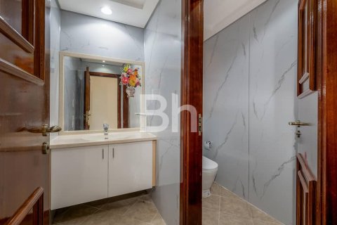 Villa à Falcon City of Wonders, Dubai, 4 chambres, 540 m², № 24938 - photo 15