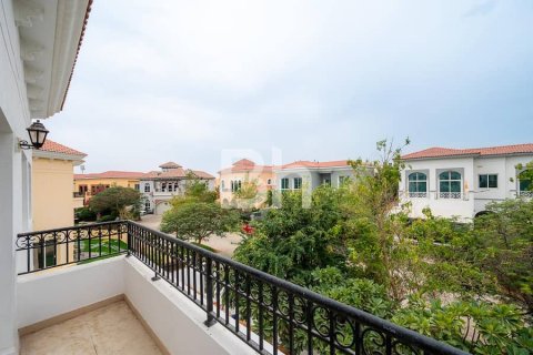 Villa à The Villa, Dubai, 5 chambres, 325 m², № 24941 - photo 4