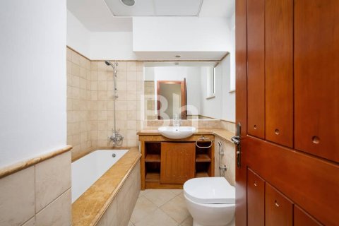 Villa en The Villa, Dubai, 5 dormitorios, 660 m², № 24940 - foto 19