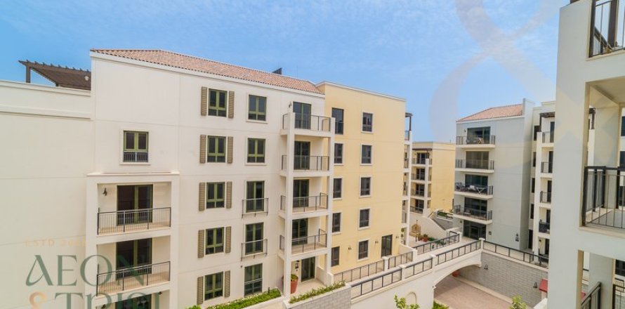 Appartement à Jumeirah, Dubai, 2 chambres, 122 m², № 62512