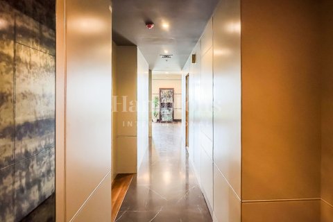 Снять в аренду квартиру в The Views 1, The Views, Дубай: 2 спальни, 137.30970497м², № 63989 - фото 4