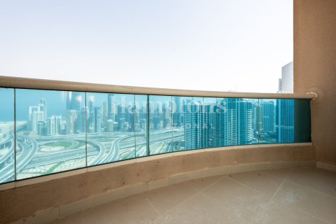 Apartment in Jumeirah Lake Towers, Dubai 3 bedrooms, 181.25375300 sq.m. № 63979 - photo 2