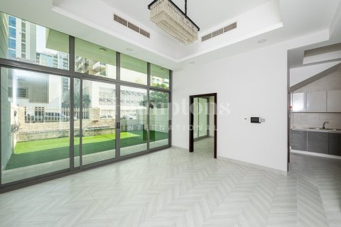 Townhouse in Murooj Al Furjan, Al Furjan, Dubai 4 bedrooms, 306.11538500 sq.m. № 63988 - photo 7