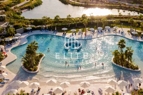 Villa in Dubai 7 bedrooms № 85689 - photo 2