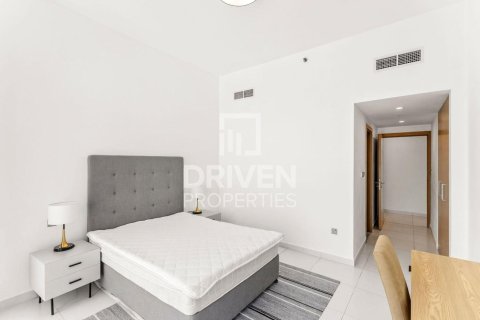 Apartment in Al Satwa, Dubai 3 bedrooms, 244.99 sq.m. № 128190 - photo 12