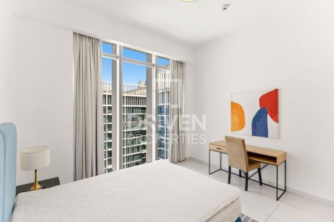 Apartment in Al Satwa, Dubai 3 bedrooms, 244.99 sq.m. № 128190 - photo 15