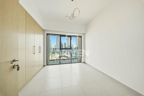Apartment in Burj Royale, Downtown Dubai (Downtown Burj Dubai), Dubai 2 bedrooms, 98.2 sq.m. № 128253 - photo 8