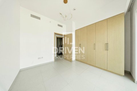 Apartment in Burj Royale, Downtown Dubai (Downtown Burj Dubai), Dubai 2 bedrooms, 98.2 sq.m. № 128253 - photo 7