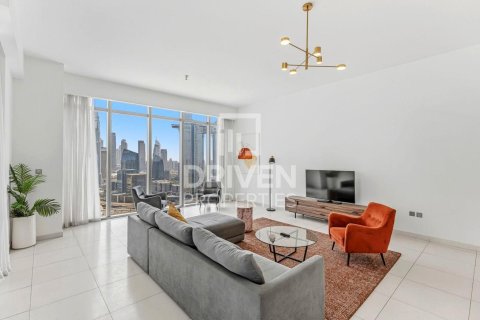 Apartment in Al Satwa, Dubai 3 bedrooms, 222.97 sq.m. № 128188 - photo 2