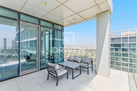 Apartment in Al Satwa, Dubai 3 bedrooms, 222.97 sq.m. № 128188 - photo 3