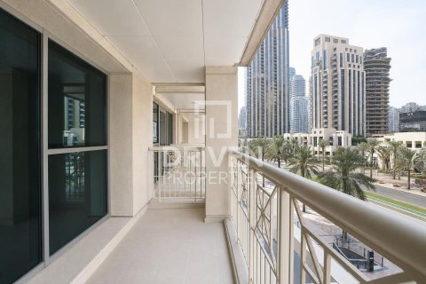 Снять в аренду квартиру в 29 Burj Boulevard, Даунтаун Дубай (Даунтаун Бурдж Дубай), Дубай: 2 спальни, 118.36м², № 127883 - фото 16