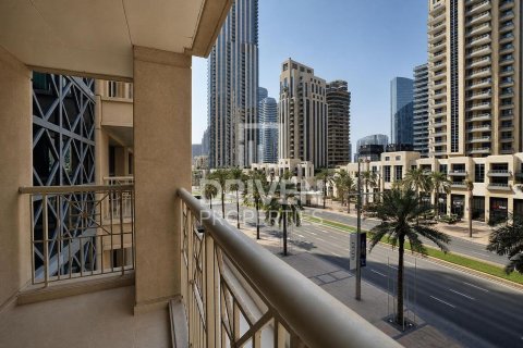Снять в аренду квартиру в 29 Burj Boulevard, Даунтаун Дубай (Даунтаун Бурдж Дубай), Дубай: 2 спальни, 118.36м², № 127883 - фото 14