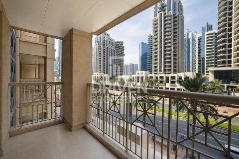 Снять в аренду квартиру в 29 Burj Boulevard, Даунтаун Дубай (Даунтаун Бурдж Дубай), Дубай: 2 спальни, 118.36м², № 127883 - фото 13