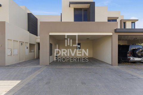 Снять в аренду виллу в Maple at Dubai Hills Estate, Дубай Хилс Эстейт, Дубай: 3 спальни, 192.5м², № 127873 - фото 27