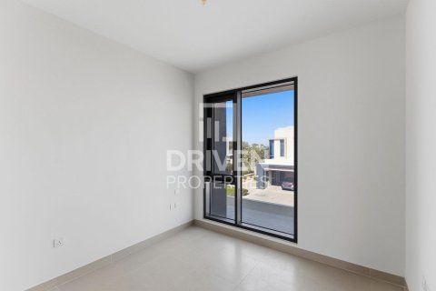 Снять в аренду виллу в Maple at Dubai Hills Estate, Дубай Хилс Эстейт, Дубай: 3 спальни, 192.5м², № 127873 - фото 16