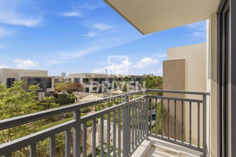 Снять в аренду виллу в Maple at Dubai Hills Estate, Дубай Хилс Эстейт, Дубай: 3 спальни, 192.5м², № 127873 - фото 25