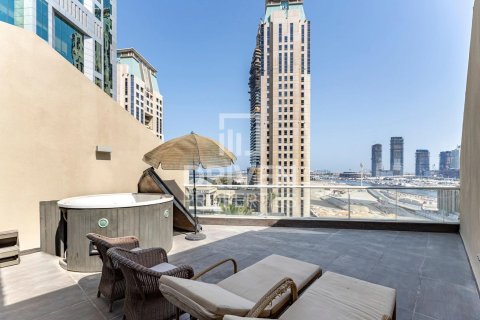 Duplex in Dubai Marina, Dubai 1 bedroom, 217.95 sq.m. № 127881 - photo 14