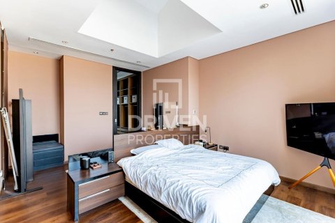 Duplex in Dubai Marina, Dubai 1 bedroom, 217.95 sq.m. № 127881 - photo 6