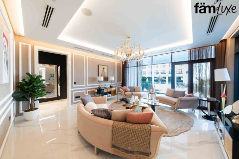 Villa à Dubai, 5 chambres, 695.4 m², № 53355 - photo 6