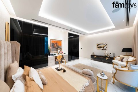 Villa à Dubai, 5 chambres, 695.4 m², № 53355 - photo 4