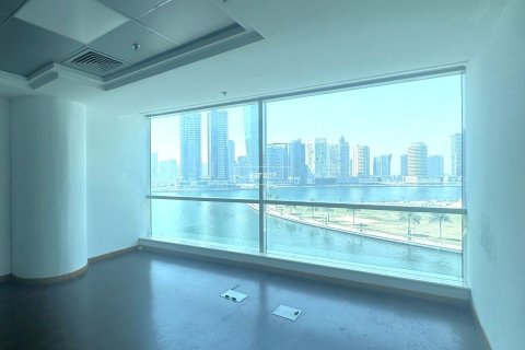 Bureau à Business Bay, Dubai, 52.5 m², № 14587 - photo 9