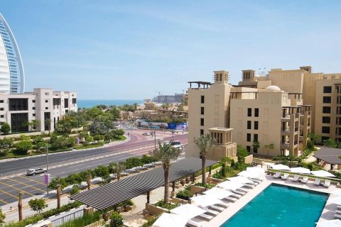 Apartamento en Dubai, 2 dormitorios, 130.4 m², № 9564 - foto 1