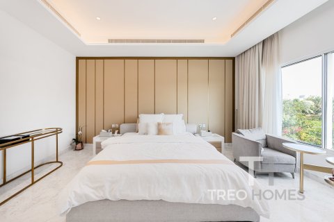 Villa in Meadows, Dubai 5 bedrooms, 465 sq.m. № 13345 - photo 13