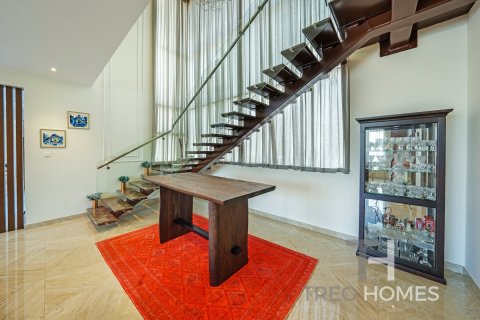 Villa in Jumeirah Park, Dubai 7 bedrooms, 578 sq.m. № 13346 - photo 14