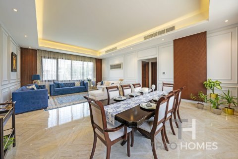 Villa in Jumeirah Park, Dubai 7 bedrooms, 578 sq.m. № 13346 - photo 6