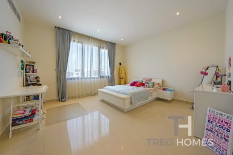 Villa in Jumeirah Park, Dubai 7 bedrooms, 578 sq.m. № 13346 - photo 20