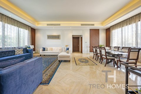Villa in Jumeirah Park, Dubai 7 bedrooms, 578 sq.m. № 13346 - photo 3