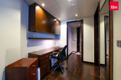 Apartamento en Downtown Dubai (Downtown Burj Dubai), Dubai, 2 dormitorios, 191 m², № 95640 - foto 3