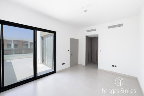 Villa en Dubai, 4 dormitorios, 233.8 m², № 77203 - foto 14
