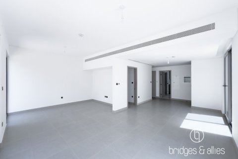 Villa en Dubai, 4 dormitorios, 233.8 m², № 77203 - foto 2