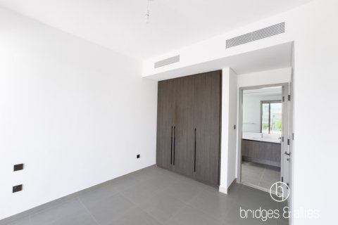 Villa en Dubai, 4 dormitorios, 233.8 m², № 77203 - foto 18