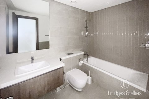 Villa en Dubai, 3 dormitorios, 140.4 m², № 77213 - foto 16