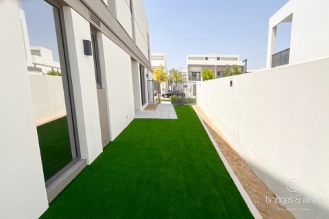 فيلا في دبي 4 غرف نوم, 222.9 م² رقم 77201 - صورة 8