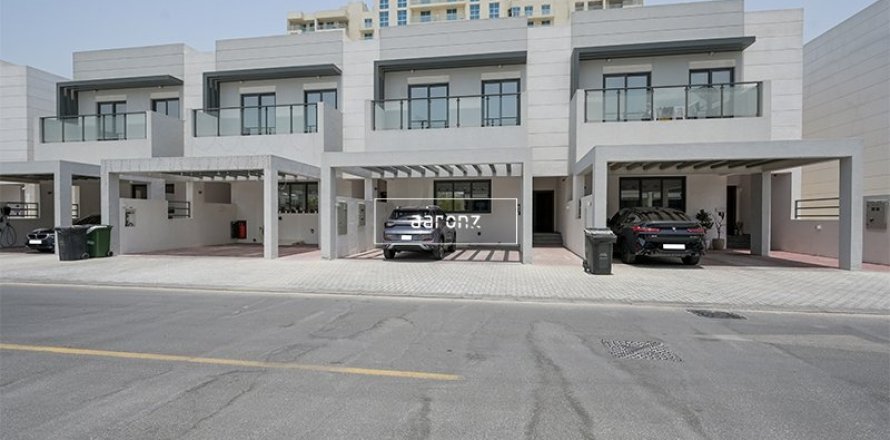 Таунхаус в Al Furjan, Дубай, 3 спальни, 222.7м², № 42602