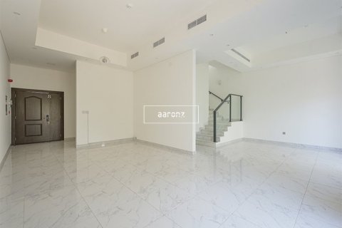 Снять в аренду таунхаус в Al Furjan, Дубай: 3 спальни, 222.7м², № 42602 - фото 2