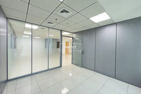 Bureau à Jumeirah Lake Towers, Dubai, 177.5 m², № 42614 - photo 6