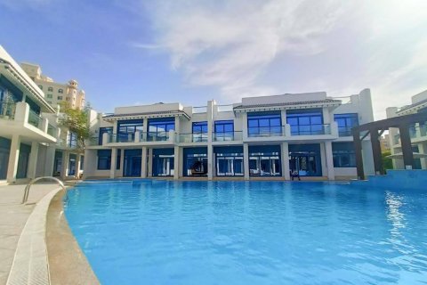 Villa en Palma Residences, Palm Jumeirah, Dubai, 4 dormitorios, 347 m², № 31121 - foto 17