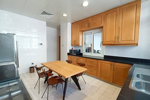Villa en Palma Residences, Palm Jumeirah, Dubai, 4 dormitorios, 347 m², № 31121 - foto 2