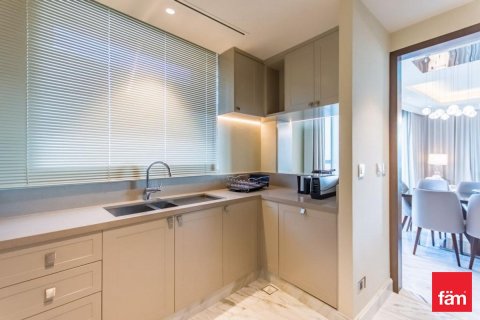 Apartment in Downtown Dubai (Downtown Burj Dubai), Dubai 3 bedrooms, 183.8 sq.m. № 60630 - photo 8