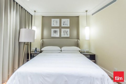 Apartment in Downtown Dubai (Downtown Burj Dubai), Dubai 3 bedrooms, 183.8 sq.m. № 60630 - photo 11