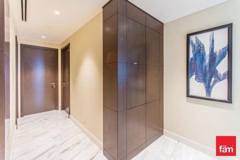 Apartment in Downtown Dubai (Downtown Burj Dubai), Dubai 3 bedrooms, 183.8 sq.m. № 60630 - photo 15