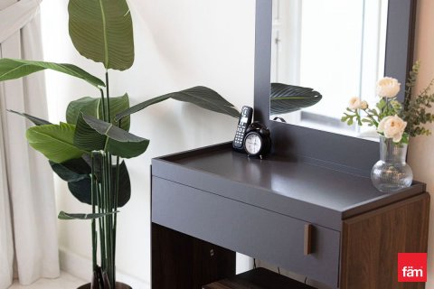 Apartamento en Business Bay, Dubai, 1 dormitorio, 81.1 m², № 60624 - foto 13