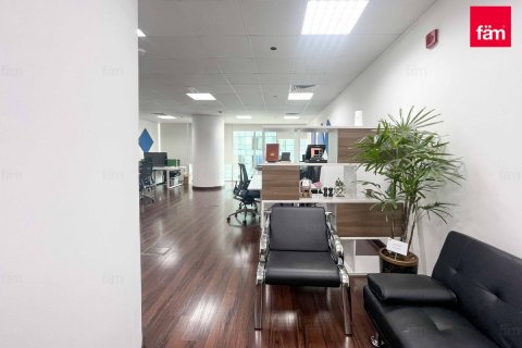 Oficina en Business Bay, Dubai, 90.4 m², № 60623 - foto 9