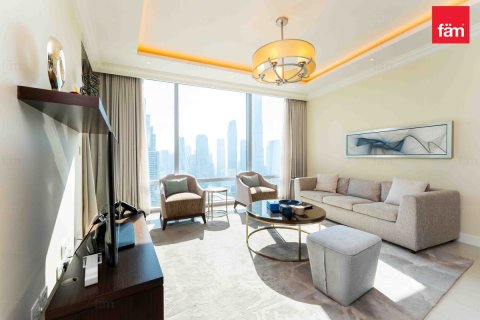 Appartement à Downtown Dubai (Downtown Burj Dubai), Dubai, 2 chambres, 135.5 m², № 13805 - photo 2