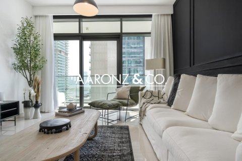 Apartment in EMAAR Beachfront, Dubai Harbour, Dubai 2 bedrooms, 112 sq.m. № 95376 - photo 2