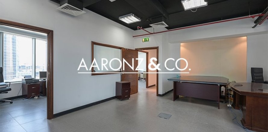 Bureau à Business Bay, Dubai, 149 m², № 95374